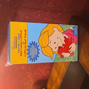 Clifford The Big Red Dog Here Comes Clifford & Clifford's Best Friends - 2 VHS